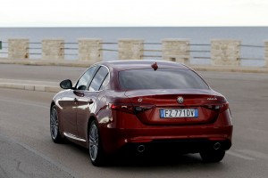 Alfa Romeo Giulia, MY 2020, Neues Modell, New, Facelift, Rot, Rosso Villa d'Este, farend, von hinten, seitlich, Heck